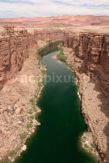 Marble Canyon. Colorado floden l�ber gennem Marble Canyon set fra Navajo Bridge; ; Marble Canyon / Grand Canyon National Park / Arizona; USA; Nord Amerika; ; Floder, vandl�b, vand, slugter, erosion
