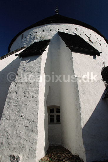 �sterlars. �sterlars Kirke - �ster Larsker; ; �sterlars / Bornholm; Danmark; ; ; Rundkirke, rundkirker, kirke, kirker, kristendom, religion