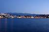 Chania. Den venetianske havn i Chania med Janissar moskeen ( Yiali Tzamissi ) og De Hvide Bjerge i baggrunden  Chania / Kreta Gr�kenland Europa  turisme, feriem�l, Mosque of the Janissaries, White Mountains, Lefka Ori, Hania