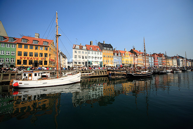 Nyhavn. Nyhavn i K�benhavn; ; K�benhavn; Danmark; ; ; Storby, huse, ejendomme, beboelsesejendom, gader, veje, kanaler