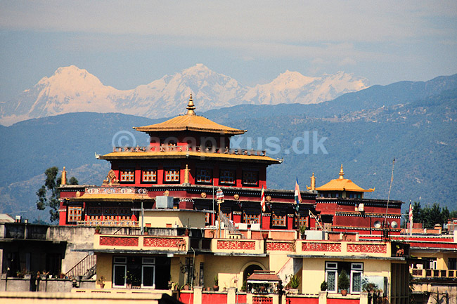 Himalaya bjergene. Himalaya bjergk�den set fra Bodnath Stupaen i Kathmandu ( Scan af KOL1175 ) ; ; Kathmandu; Nepal; Asien; ; Bjerge