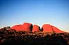 The Olgas. The Olgas set fra vest fra Sunset Point ( Scan af KOL6530 )   Uluru - Kata Tjuta NP / Northern Territory Australien Australien  Geologi, erosion