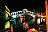 Ponte di Rialto. Ponte di Rialto over Canal Grande ( Scan af KOL7851 )   Venedig Italien   Rialto broen