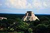 Uxmal. Uxmal - Maya ruiner Pyr�mide del Adivino (Pyramid of the Magician) ( Scan af KOL6763 )   Uxmal / Yucat�n Mexico Nordamerika  Mayaerne