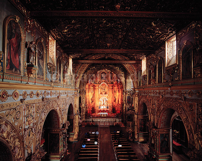 San Francisco klosteret. San Francisco klosterets kirke ( Scan af KOL5099 ); ; Quito; Equador; Sydamerika; ; Religion, kristendom, kirke, kirker