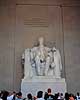 Lincoln Memorial. Lincoln statue i Lincoln Memorial i National Mall ( Scan af KOL5606 )  Washington DC USA Nordamerika  Abraham Lincoln, president, presidenter