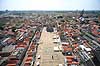 Delft. Delft med Grote Markt set fra kirket�rnet p� Nieuwe Kerk (Nye Kirke)  Delft Holland   turistsev�rdigheder, turisme