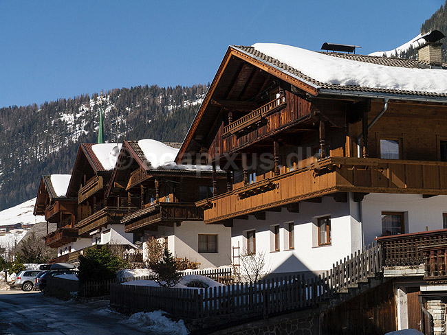 Alpbach. Hoteller og feriehuse i Alpbach i �striske Alper; ; Alpbach; �strig; ; ; Slalom, sne, skil�b, ski, vinter, vintersport, fritid, Alperne, �sterreich, skiferie