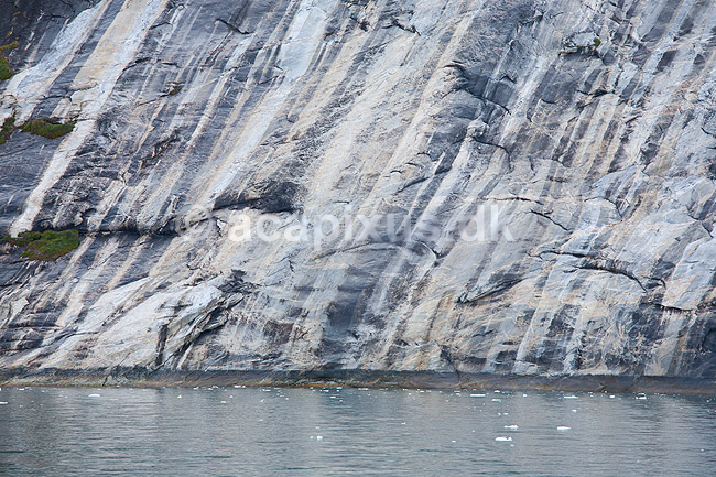 Grundfjeld. Det Gr�nlandske grundfjeld ved kysten nord for Ilulissat; ; Ilulissat; Gr�nland; ; ; Jakobshavn, klippe