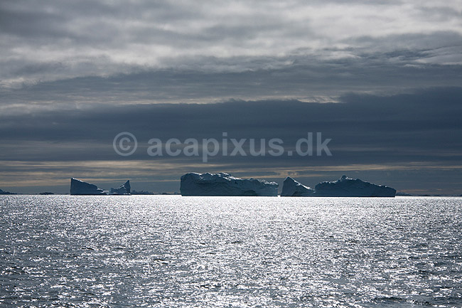 Isbjerg. Isbjerge i havet ud for Ilulissat; ; Ilulissat; Gr�nland; ; ; Jakobshavn, isbjerge, iceberg, icebergs