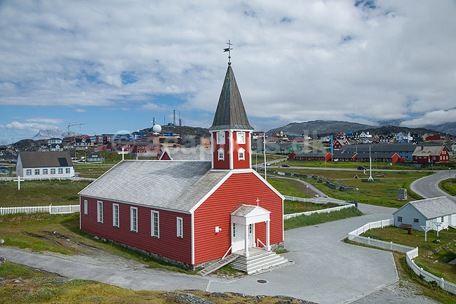 Nuuk. Den gamle tr�kirke Frelsers Kirke (Annaassisitta Oqaluffia) i Nuuk; ; Nuuk; Gr�nland; ; ; Godth�b, hovedstad p� Gr�nland, kirker