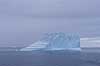 Isbjerg. Isbjerge i havet ud for Ilulissat  Ilulissat Gr�nland   Jakobshavn, isbjerge, iceberg, icebergs