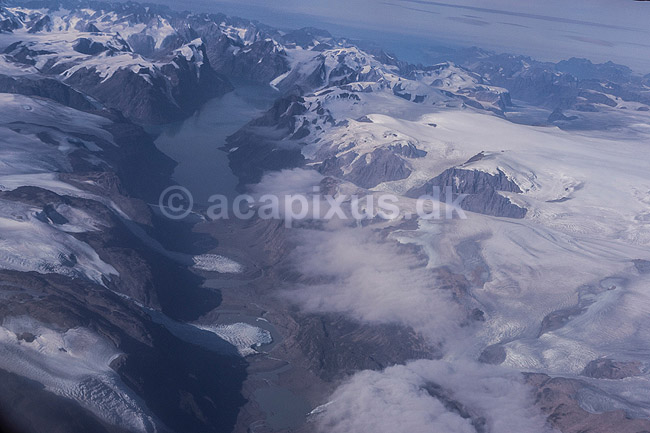 Gr�nland. Gr�nland med indlandsis og fjorde set fra indenrigsfly imellem Nuuk og Kangerlussuaq; ; ; Gr�nland; ; ; 