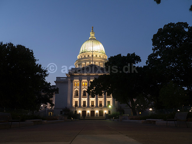 Madison Capitol. Capitol bygningen i Madison p� Wisconsin State Capitol Square; ; Madison / Wisconsin; USA; ; ; Administration, stater, parlament, parlamentsbygning, regering, lokalregering