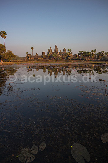 Angkor Wat. Angkor Wat templet ved solnedgang i Angkor Archeological Park, World Heritage Site, bygget i 12e �rhundrede af Suryavarman II; ; Angkor Archeological Park / Siem Reap; Cambodia; ; ; Angkor Wat, Templer, Khmer riget