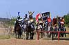 Ridderturnering. Ridderne ankommer til hest til ridderturnering i Middelaldercentret i Sundby ved Nyk�bing Falster  Middelaldercentret / Nyk�bing Falster Danmark  sev�rdigheder turisme, riddere