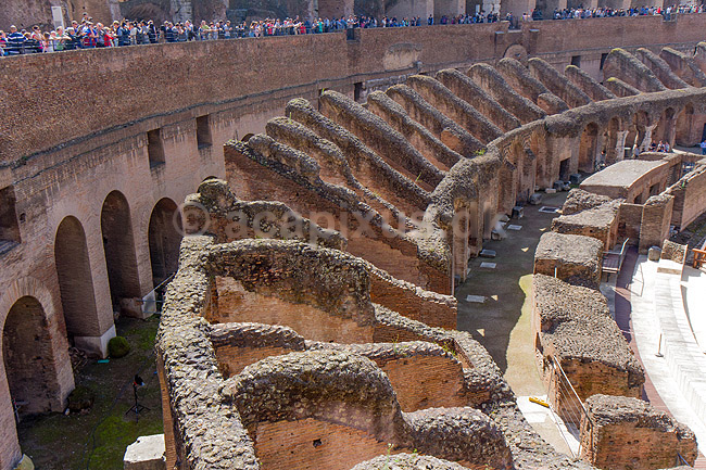 Colosseum. Colosseum i Rom; ; Rom; Italien; ; Sev�rdigheder; romerriget, gladiatorkampe, turistsev�rdigheder, teatre, Colosseo, Coloseum, Collosseum, Colloseum