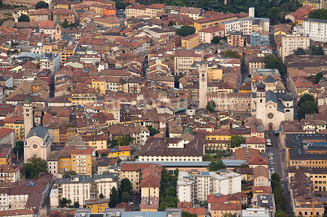 Trento. Udsigt over Trento set fra Sardagna; ; Trento; Italien; ; ; 