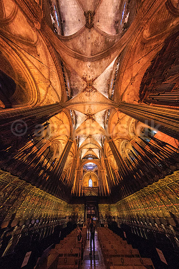 Catedral de Barcelona. Hovedskibet i katedralen i Barcelona; ; Catedral de Barcelona / Barcelona; Spanien; ; ; Kirker, katedraler, kristendom, katolsk, religion, sev�rdigheder