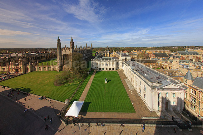 Cambridge. King's College, Clare College og Gonville and Caius College, University of Cambridge, set fra Great St Mary's Church; ; Cambridge; England; ; ; Sev�rdigheder, universiteter, uddannelsesinstitution