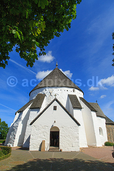 �sterlars. �sterlars Kirke - �ster Larsker; ; �sterlars / Bornholm; Danmark; ; ; Rundkirke, rundkirker, kirke, kirker, kristendom, religion
