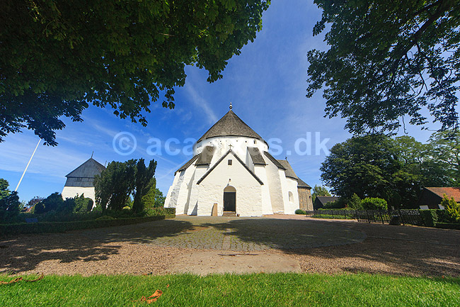 �sterlars. �sterlars Kirke - �ster Larsker; ; �sterlars / Bornholm; Danmark; ; ; Rundkirke, rundkirker, kirke, kirker, kristendom, religion