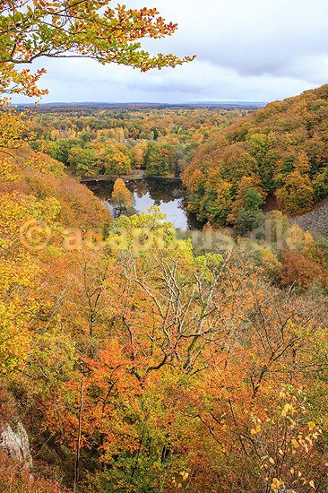 Efter�r. Dalen p� S�der�sen; ; Nationalpark S�der�sen; Sverige; ; Landskaber; 