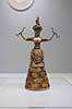 Slange gudinde. Slangegudinde fra Knossos udstillet p� Heraklion Archaeological Museum  Heraklion Archaeological Museum / Heraklion / Kreta Gr�kenland   Minoisk, minoan, Crete, archaeology. Ark�ologi, museer, historie