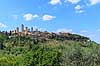 San Gimignano. San Gimignano - byen med de mange t�rne i landskabet i Toscana  San Gimignano / Toscana Italien   Toscany, toscansk, turisme, sightseeing