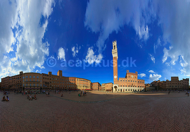 Siena. 360 graders panorama af Piazza del Campo i Siena; ; Siena / Toscana; Italien; ; ; Toscany, toscansk, turisme, sightseeing