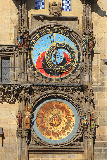 Astronomisk ur. Prags Astronomiske Ur - Pra�sk� orloj - i det Gamle R�dhus i Prag; ; Starom?stsk� n�mesti 1 / Prag; Tjekkiet; ; ; Starom?stsk� n�mesti 1, 110 00 Josefov, Czechia