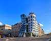 Det Dansende Hus. Det Dansende Hus - Tan?�c� d?m -  i Prag  Prag Tjekkiet   Sev�rdigheder, arkitektur
