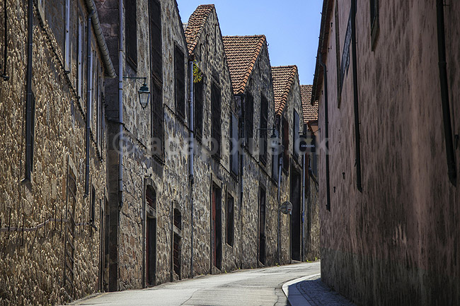 Porto. Lagebygninger hos portvinsproducenter i Vila Nova de Gaia; ; Vila Nova de Gaia / Porto; Portugal; ; ; Vin, vine, drikkevarer, vinproduktion, lagring