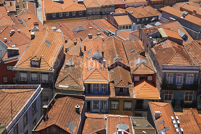 Porto. Hustage i Porto; ; Porto; Portugal; ; ; Bybilleder, floder