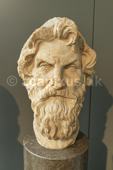 Antisthenes. Buste af filosoffen Antisthenes (ca 450-370 f.k.); ; The British Museum / London; England; ; sev�rdigheder; Philosophi, filosofi, philosofi, philosoph, filosof
