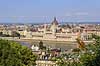 Ungarns parlamentsbygning. Parlamentet i Ungarn, Hungarian Parliament Building, Orszaghaz, ved Donaufloden i Budapest  Parlamentet / Budapest Ungarn  sev�rdigheder Regeringer, demokrati, administration, parlament