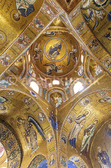 Santa Maria dell Ammiraglio. Gyldne mosaikker udsmyller kirken Church of St. Mary of the Admiral, ogs� kaldet Martorana, i Palermo; ; Palermo / Sicilien; Italien; ; sev�rdigheder; Kirker, kristendom, religion, katolsk
