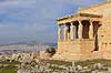 Akropolis. Erechtheion templet (Temple of Athena Polias) p� Akropolis med Korehallen, ogs� kaldet karyatidehallen, med de seks korer eller karyatider  Akropolis / Athen Gr�kenland  Sev�rdigheder Hellas, Acropolis, templer