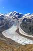 Gornergletscher. Gorner gletsjeren med Lyskamm = Silberbast i baggrunden, som er en del af Monte Rosa massivet  Zermatt Schweiz   Alperne, bjerglandskab, Alpelandskab, bjergvandring, gletsjer