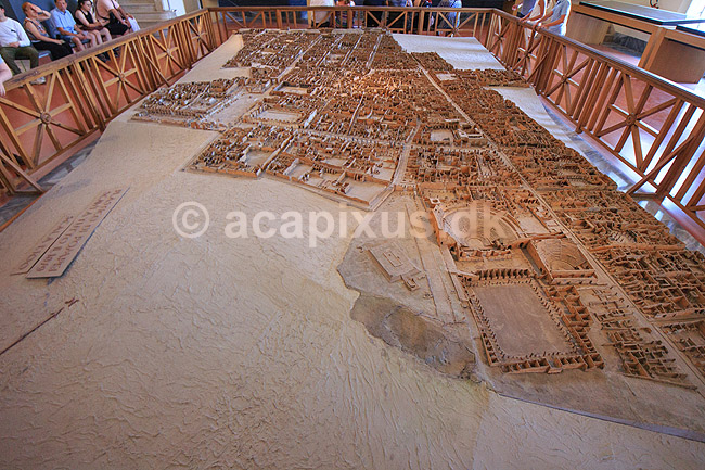 Pompeji. Miniature model af Pompeji p� Ark�ologisk Museum i Napoli; ; Napoli / Campania; Italien; ; ; Ark�ologi, vulkaner, vulkanudbrud, pyroplastisk flow, pyroplasma, Vesuvius, Vesuv, naturkatastrofer, turistsev�rdigheder, sev�rdigheder, turisme, Romerriget, romerne, ruiner, ruinbyer