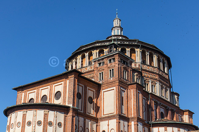 Santa Maria delle Grazie i Milano. Den katolske kirke Santa Maria delle Grazie, som ligger i forbindelse med Leonardo da Vinvis Sidste Nadver museet i Milano; ; Santa Maria delle Grazie i Milano / Milano; Italien; ; Sev�rdigheder; Leonardos Last Supper Museum, Kirke, kirker, kristendom, religion, katolisme