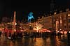 Julemarked. Juleudsmykning til Julemarked p� H�jbro Plads i K�benhavn  H�jbro Plads / K�benhavn Danmark  Sev�rdigheder Julemarkeder, jul, julehandel, handel, juleudsmykning, julestemning