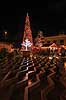 Julemarked. Juleudsmykning til Julemarked p� Bertel Thorvaldsens Plads i K�benhavn  Bertel Thorvaldsens Plads / K�benhavn Danmark  Sev�rdigheder Julemarkeder, jul, julehandel, handel, juleudsmykning, julestemning