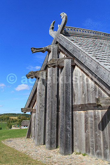 Vikingekongehal. Vikingehallen i Sagnlandet Lejre - Danmarks st�rste kongehal; ; Sagnlandet Lejre / Lejre; Danmark; ; Sev�rdigheder; Vikinger, vikingetiden, Skjoldungerne, Skjold, Roar, Helge, Rolf Krake, Regnar Lodbrog, Harald Hildetand, tr�h�ndv�rk