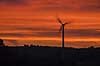 Vindm�lle. Vindm�lle i solnedgang n�r Kattinge ved Roskilde  Kattinge / Roskilde Danmark   Vindm�lle, vindenergi, energi, str�m, gr�n energi, vedvarende energi