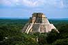 Pyr�mide del Adivino (Pyramid of the Magician). Maya ruiner ved Uxmal.  Uxmal, Yucat�n Mexico Nord Amerika  