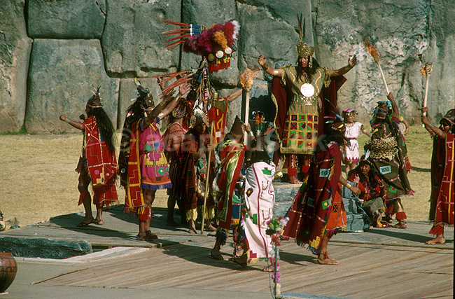 Inti Raimi festivallen. Inkaen p� tronen; ; Sacsayhuaman / Cuzco; Peru; Syd Amerika; ; 