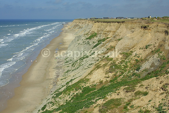 Kystskr�nten ved M�rup Kirke; ; L�nstrup / Nordjylland; Danmark; ; ; landskaber