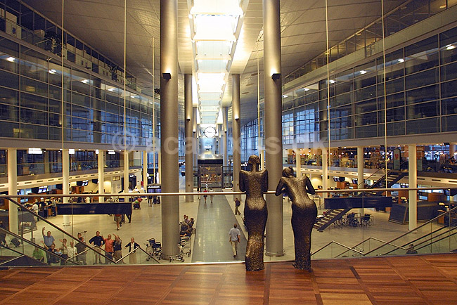 Check In omr�det i Terminal 3 i Kastrup Lufthavn; ; Kastrup Lufthavn / K�benhavn; Danmark; ; ; transport lufthavne