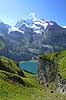 Oeschinensee. Oeschinensee i Oeschinental i de Schweiziske Alper  Kandersteg Schweiz Europa  
